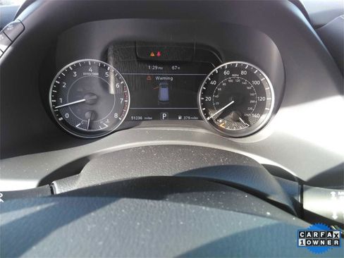 Used 2023 Nissan Armada SL w/ Captain's Chairs Package image 3