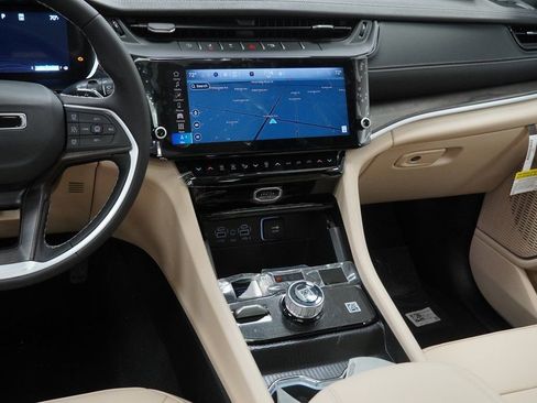 New 2026 Jeep Grand Cherokee Limited image 20