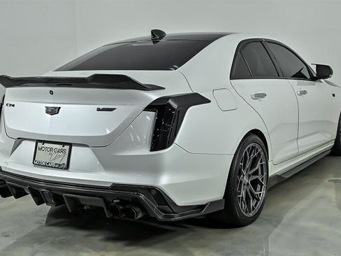Used 2021 Cadillac CT4 Luxury w/ Sun And Sound Package RWD image 10