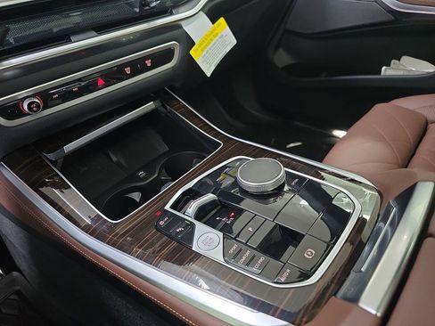 New 2026 BMW X5 sDrive40i w/ M Sport Package RWD image 19