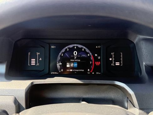 Certified 2024 Toyota Tacoma SR5 AWD/4WD image 21