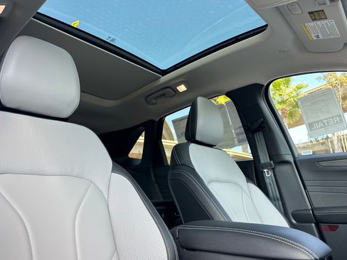 New 2025 Ford Escape Platinum w/ Premium Technology Package image 16