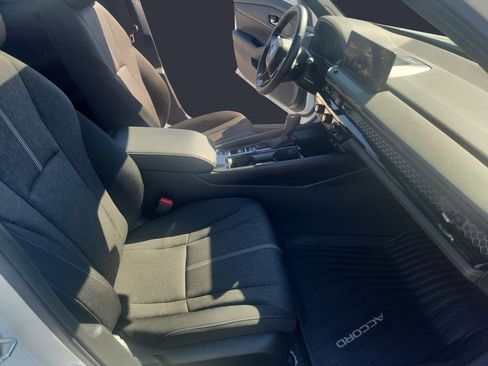 Used 2024 Honda Accord Sport image 15
