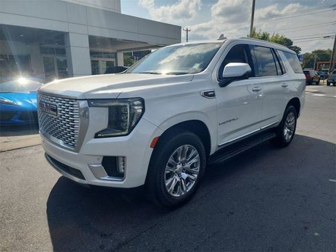 Certified 2022 GMC Yukon Denali image 5