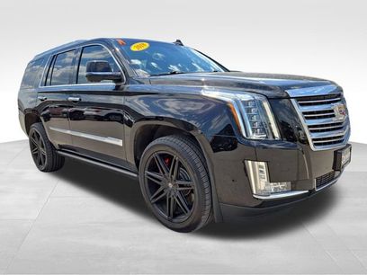 Used 2018 Cadillac Escalade Platinum