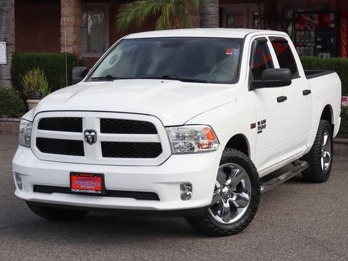 Used 2019 RAM 1500 Express w/ Express Value Package image 4