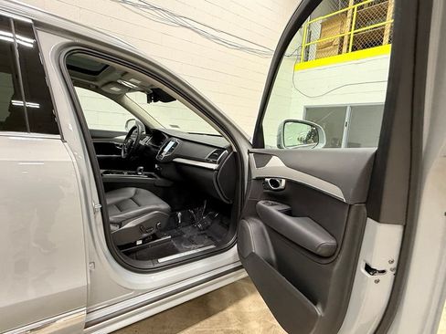 Used 2024 Volvo XC90 B5 Core w/ Protection Package Premier AWD/4WD image 49