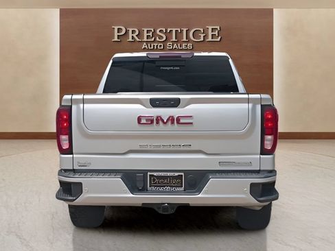 Used 2022 GMC Sierra 1500 Elevation w/ Elevation Premium Package AWD/4WD image 28