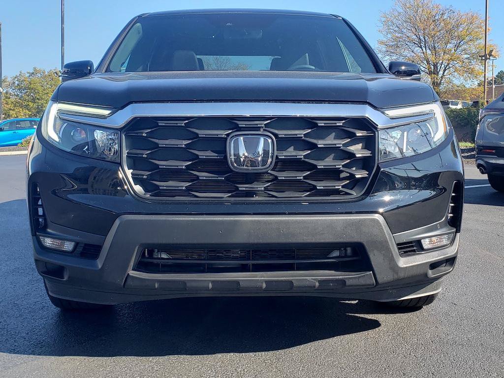 Used 2024 Honda Passport EX-L image 2