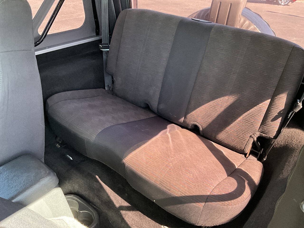 Used 2003 Jeep Wrangler X AWD/4WD image 21