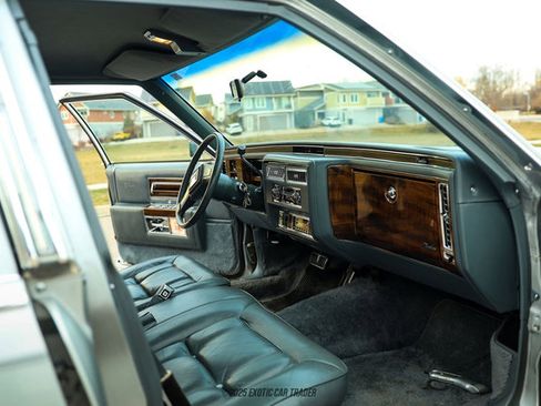 Used 1986 Cadillac Brougham Brougham image 23