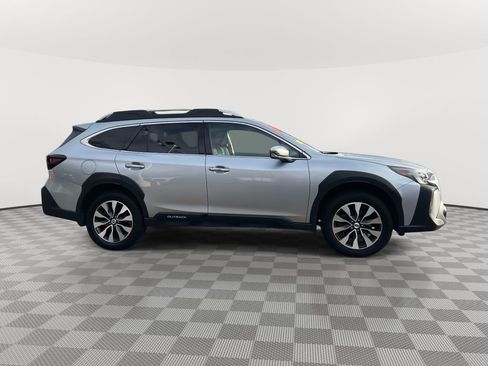 Used 2024 Subaru Outback Touring XT image 9