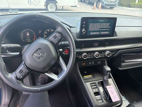 Used 2024 Honda CR-V EX-L image 12