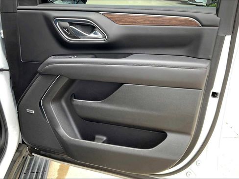 Used 2023 Chevrolet Tahoe High Country w/ Premium Package 2 image 44