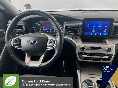 Used 2021 Ford Explorer XLT w/ Equipment Group 202A AWD/4WD image 25