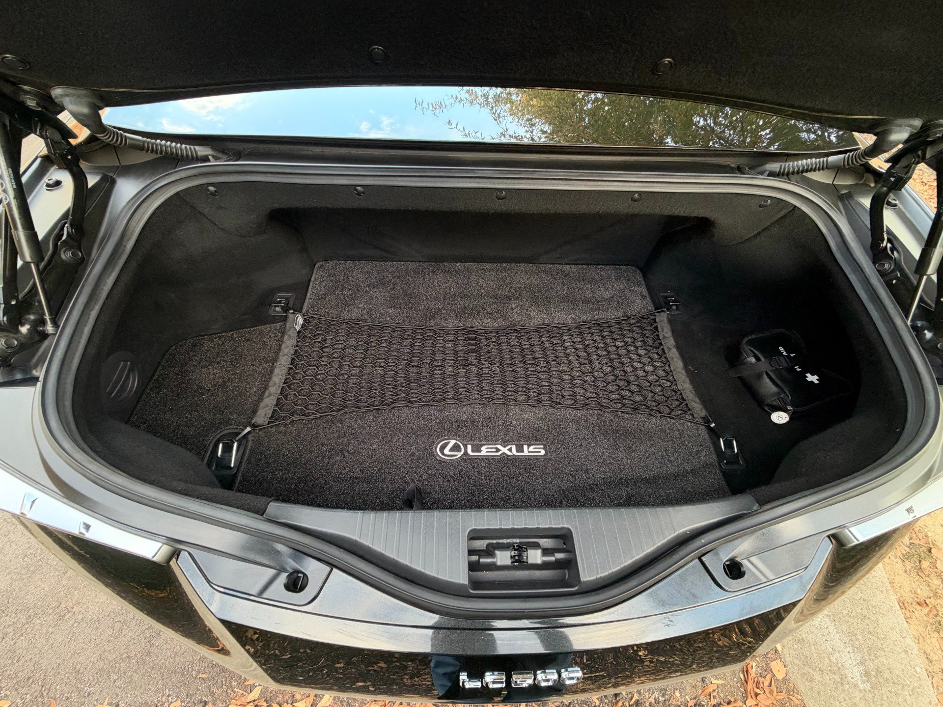 Used 2021 Lexus LC 500 Convertible w/ Touring Package RWD image 45