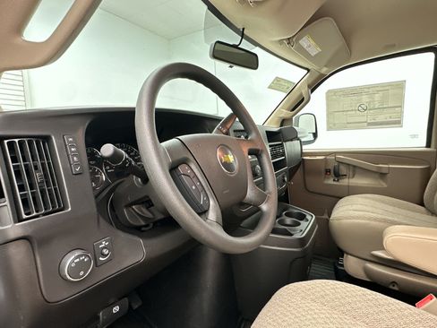 New 2026 Chevrolet Express 2500 Extended w/ Driver Convenience Package RWD image 4