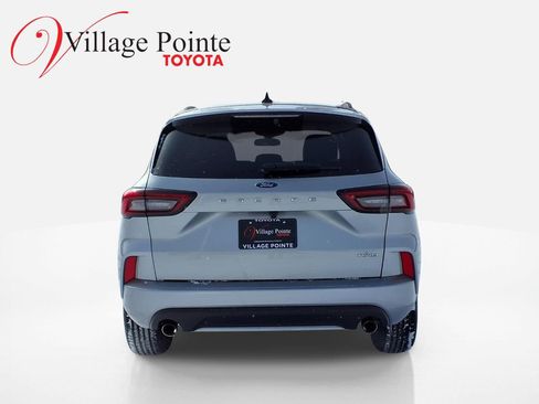 Used 2024 Ford Escape ST-Line image 5