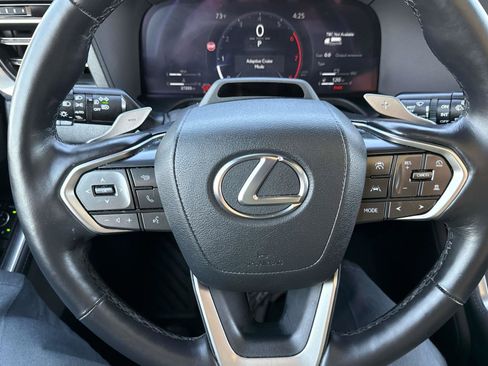 Used 2025 Lexus GX 550 w/ Accessory Package (2T) AWD/4WD image 31