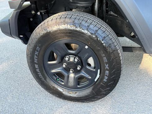 Used 2026 Jeep Wrangler Unlimited Sport AWD/4WD image 26