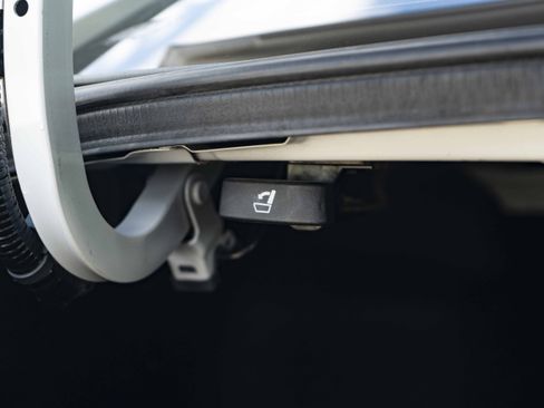Used 2023 Honda Accord EX image 41