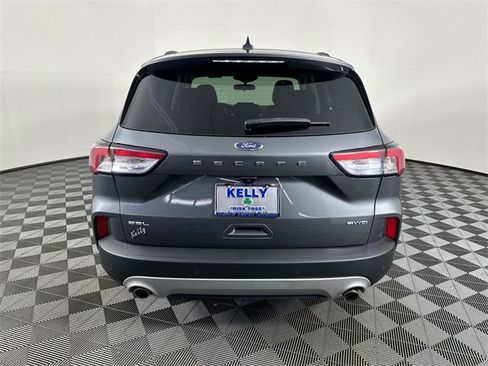 Used 2022 Ford Escape SEL image 6