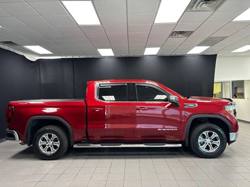 Used 2021 GMC Sierra 1500 SLE w/ Preferred Package AWD/4WD image 2