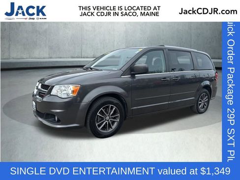 Used 2016 Dodge Grand Caravan SXT image 1