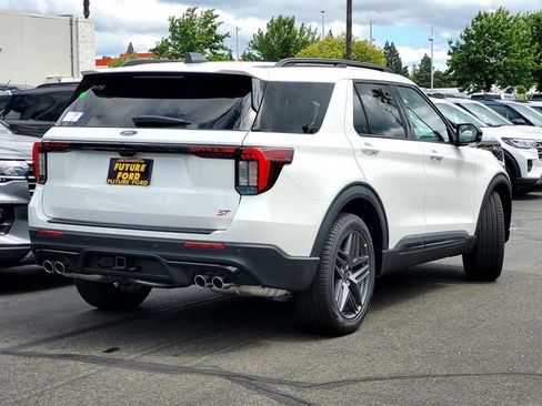 New 2026 Ford Explorer ST image 4