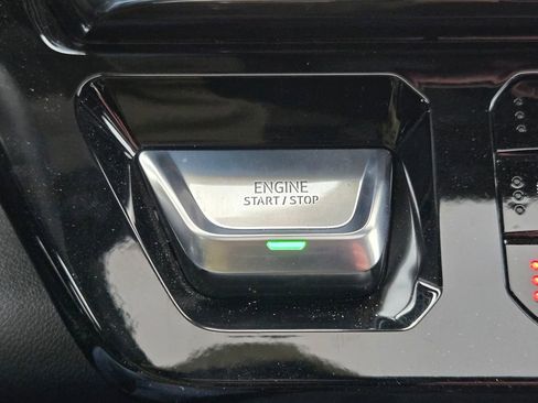 New 2025 GMC Sierra 2500 Denali w/ Denali Reserve Package image 35