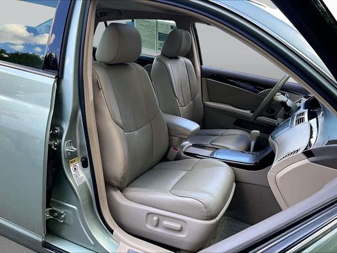 Used 2008 Toyota Avalon XLS FWD image 7