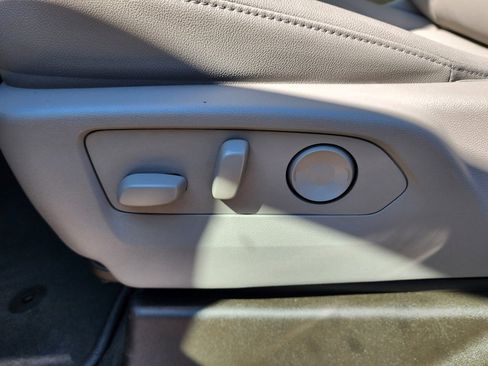 New 2026 GMC Sierra 1500 SLT w/ SLT Premium Plus Package image 18