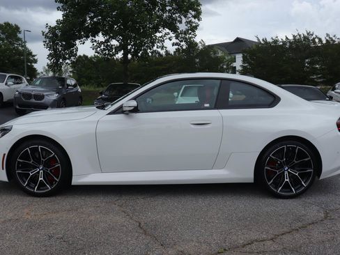 New 2026 BMW M2 w/ Lighting Package RWD image 4