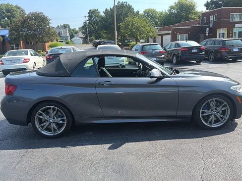 Used 2016 BMW M235i xDrive Convertible AWD/4WD image 12