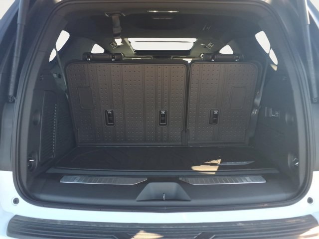New 2027 Chevrolet Tahoe RST w/ RST Capability Package AWD/4WD image 23