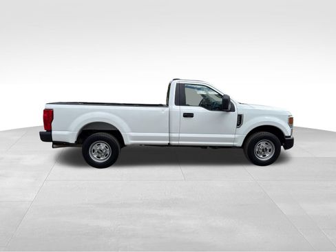 Used 2022 Ford F250 XL RWD image 6