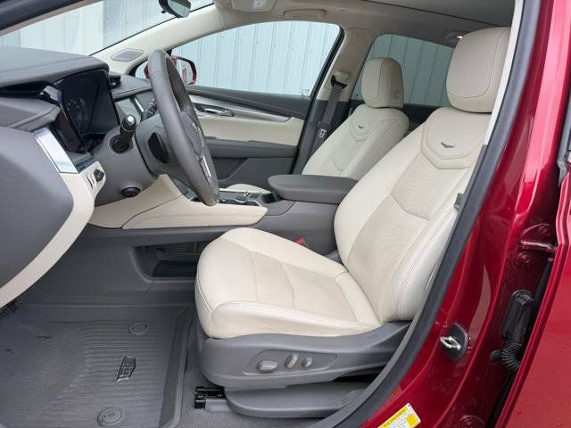 Used 2020 Cadillac XT5 Premium Luxury AWD/4WD image 11
