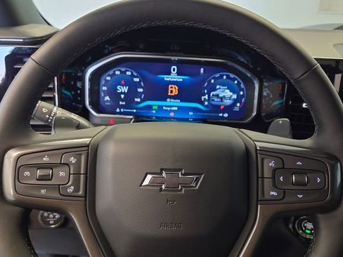 New 2026 Chevrolet Silverado 1500 ZR2 image 25