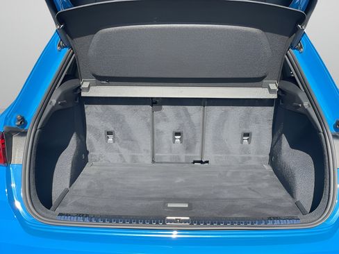 Used 2020 Audi Q3 2.0T Premium Plus w/ Premium Plus Package image 8