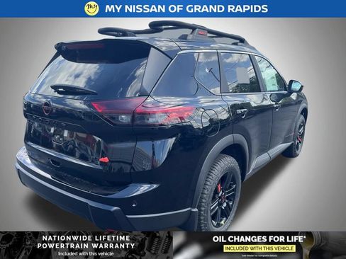 New 2026 Nissan Rogue SV w/ Rock Creek Premium Package AWD/4WD image 5