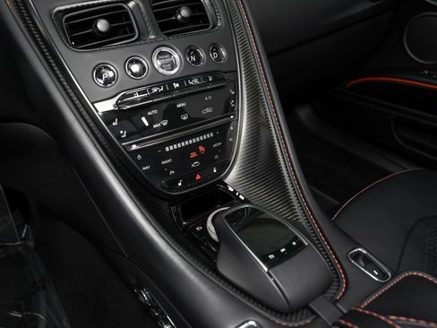 Used 2022 Aston Martin DBS Superleggera Volante RWD image 42