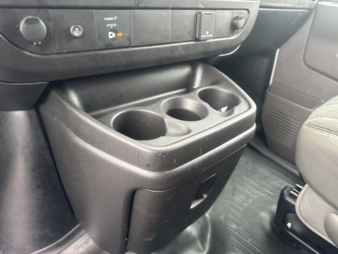 Used 2024 GMC Savana 2500 w/ Driver Convenience Package image 29