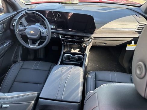 New 2026 Chevrolet Traverse High Country w/ LPO, Floor Liner Package image 19