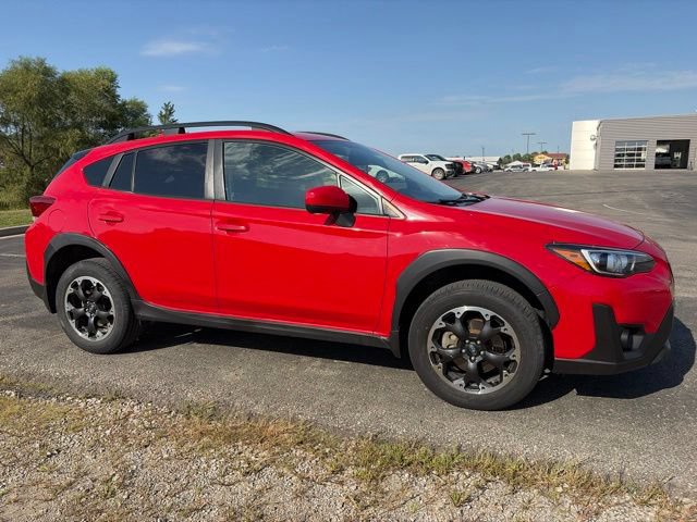 Used 2023 Subaru Crosstrek 2.0i Premium AWD/4WD image 3