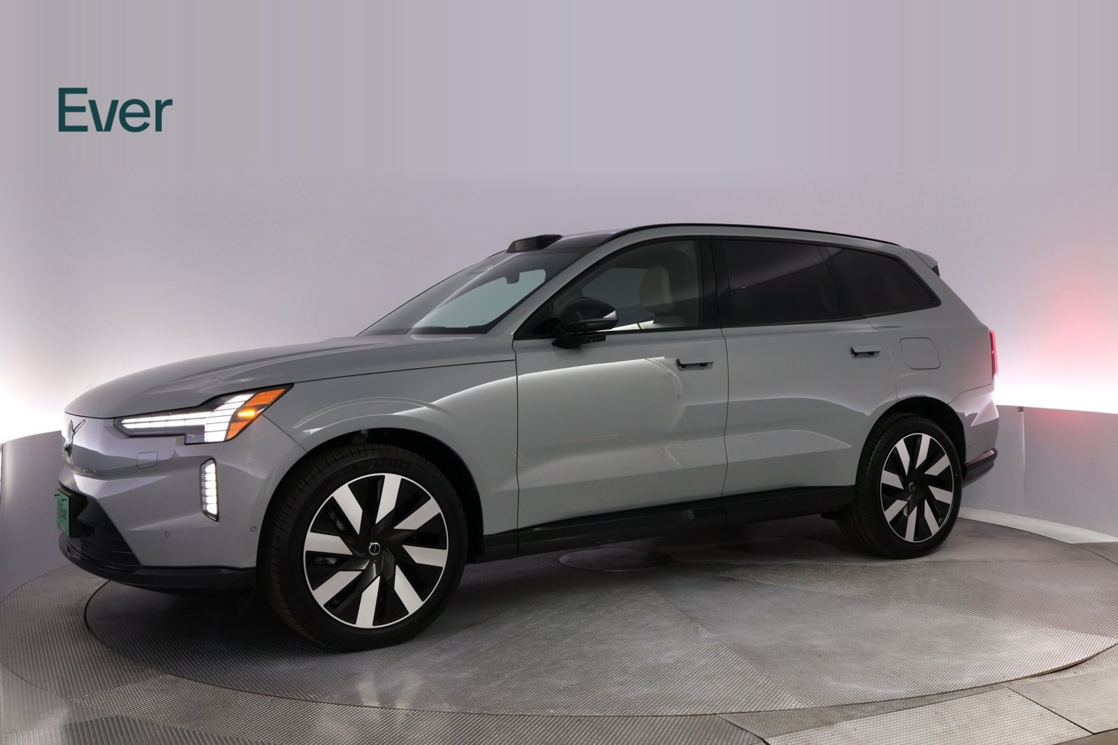 Used 2025 Volvo EX90 Ultra AWD/4WD image 18