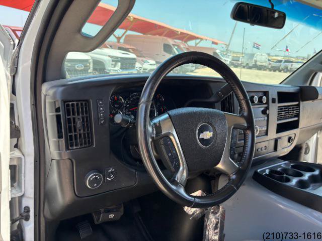 Used 2019 Chevrolet Express 3500 Extended w/ Driver Convenience Package RWD image 16
