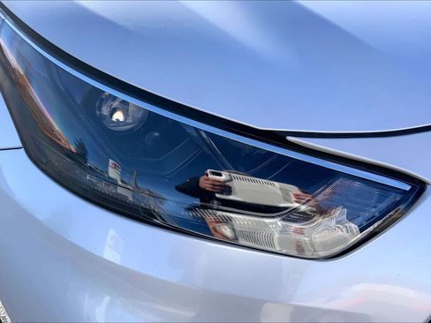 Certified 2025 Toyota Highlander LE image 24