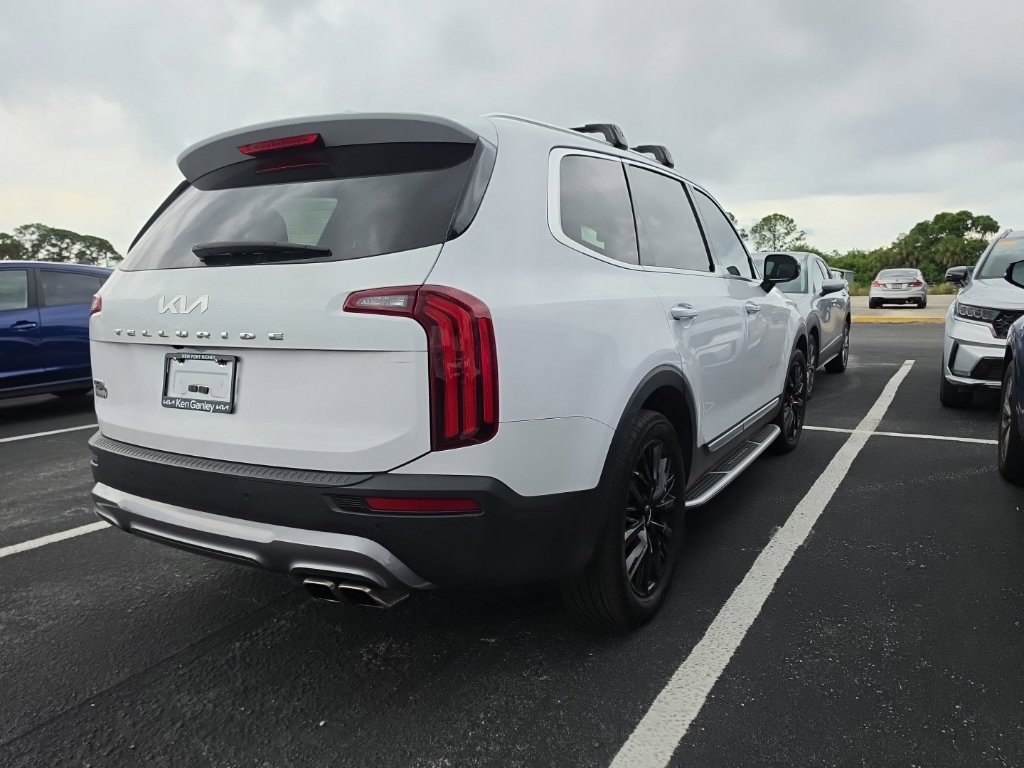Certified 2022 Kia Telluride SX w/ SX Prestige Package AWD/4WD image 15