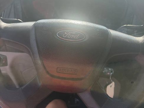 Used 2017 Ford Transit 250 148 Medium Roof RWD image 5