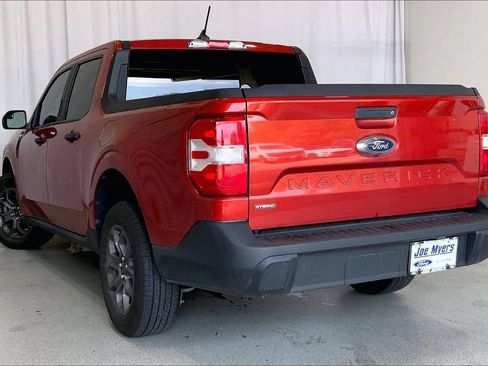 Used 2023 Ford Maverick XLT FWD image 5